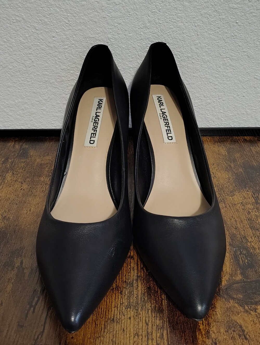 Karl Lagerfeld Black Pumps Size 8M